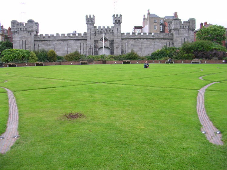 Dublin Castle - Coach House/Dubhlinn Gardens